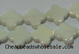 CAG3425 15.5 inches 14*14mm flower white agate gemstone beads