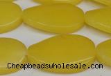 CCN616 15.5 inches 22*30mm twisted oval candy jade beads wholesale