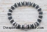 CGB7436 8mm matte Tibetan agate bracelet with skull for men or women