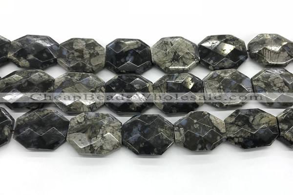 COP1551 25*30mm - 27*32mm faceted octagonal grey opal beads