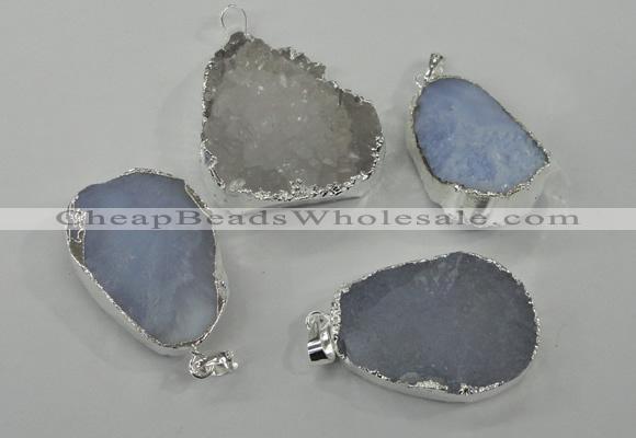 NGP1135 25*35mm - 40*45mm freeform druzy agate pendants with brass setting